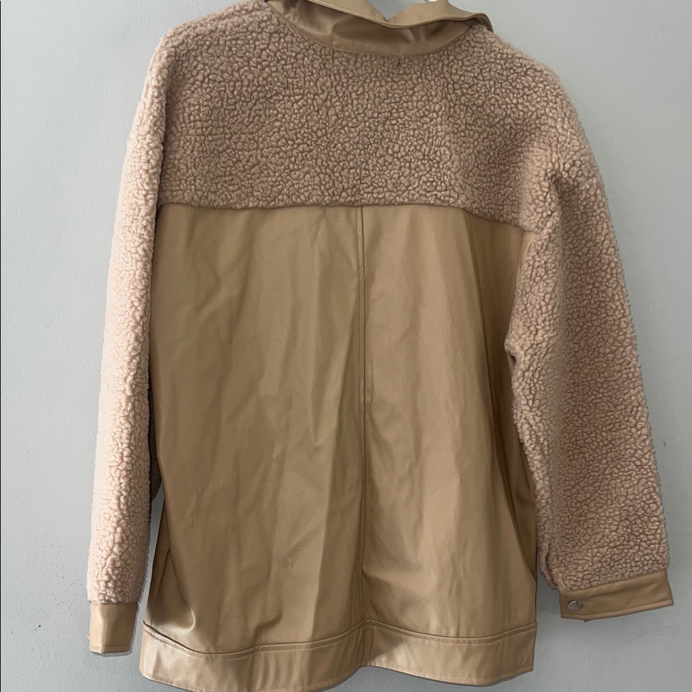 Fourth & Reckless Women's Tan Teddy Jacket.   CAJA. # 3 - Picture 8 of 10